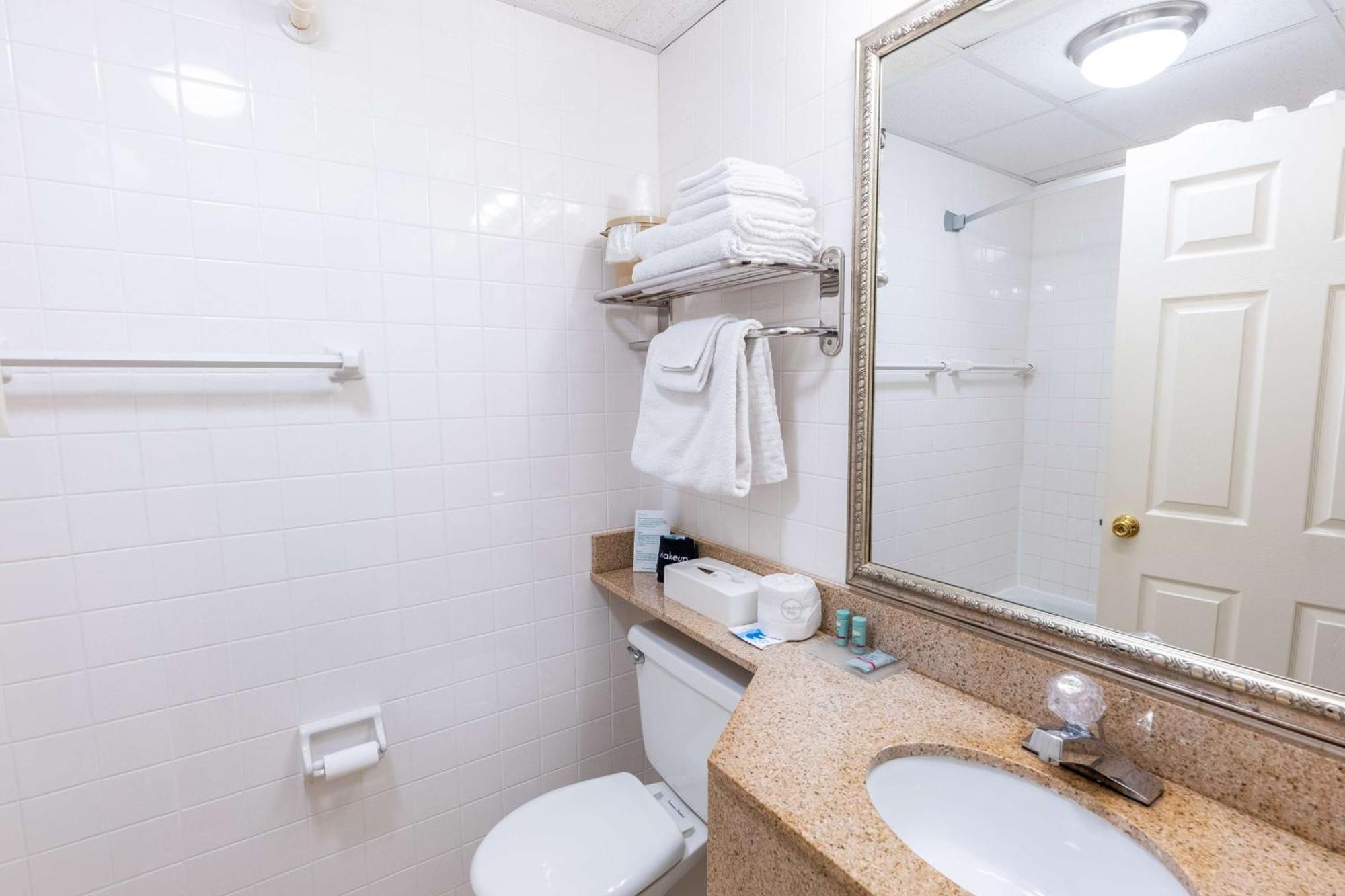 Western White House Hotel 3*