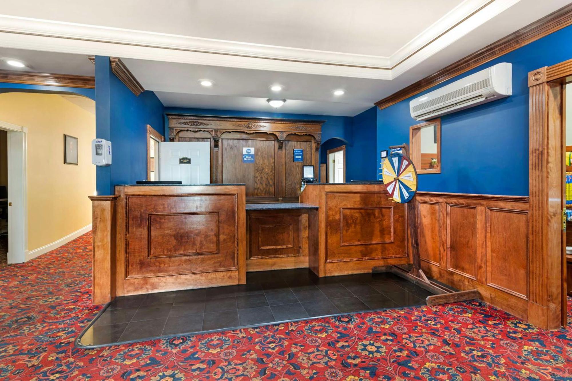 Western White House 3* Bangor