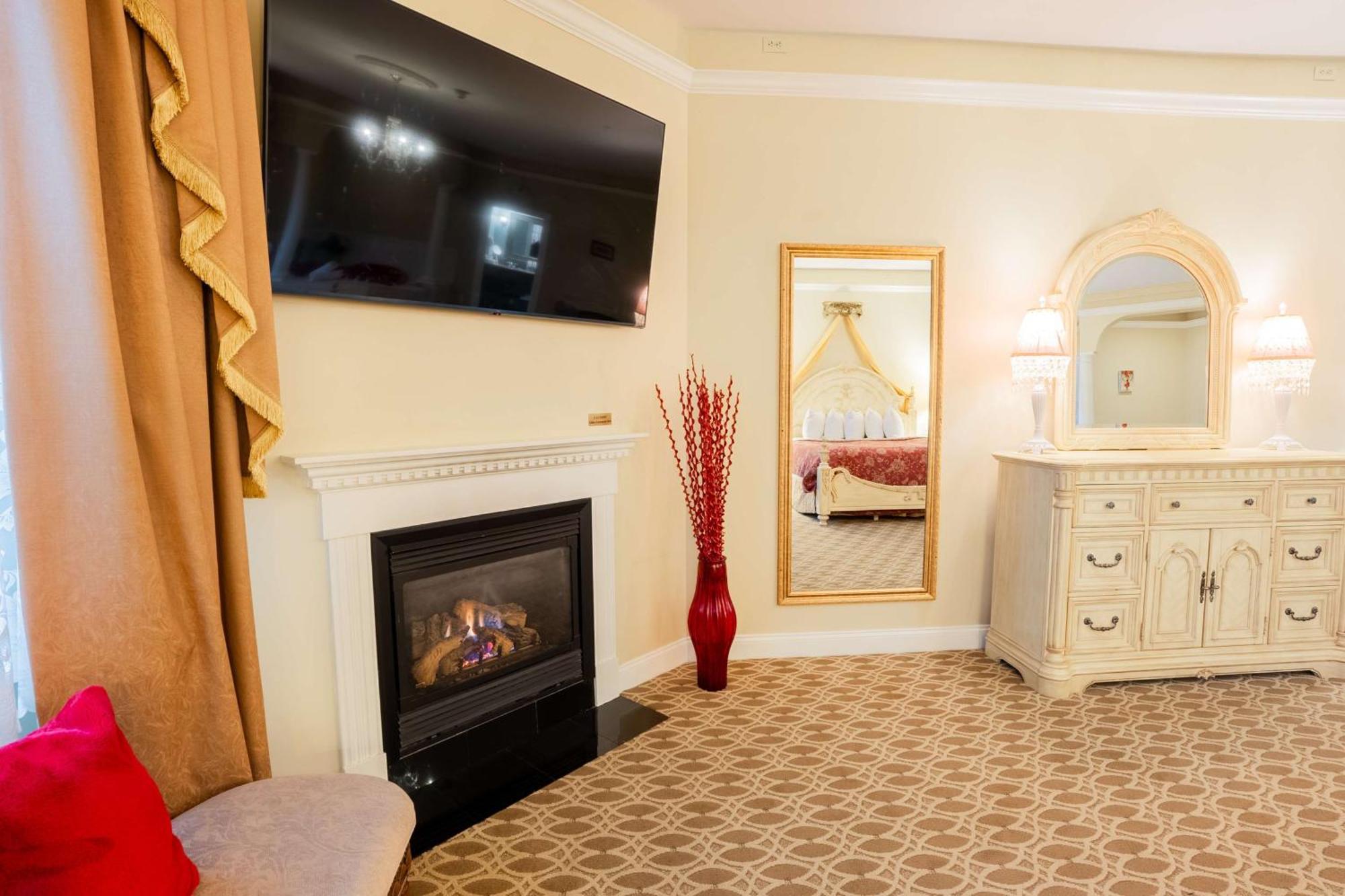 Western White House 3*